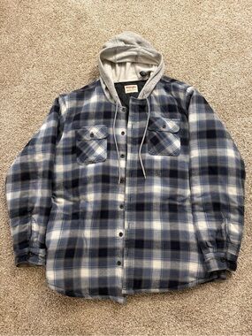 Wrangler Navy and Gray Plaid Hooded Flannel Shirt Jacket